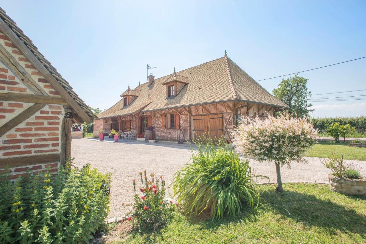 La Maison Du Bonheur Saint-Martin-en-Bresse 외부 사진