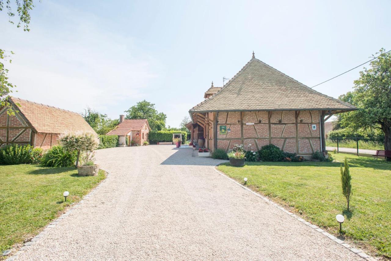 La Maison Du Bonheur Saint-Martin-en-Bresse 외부 사진